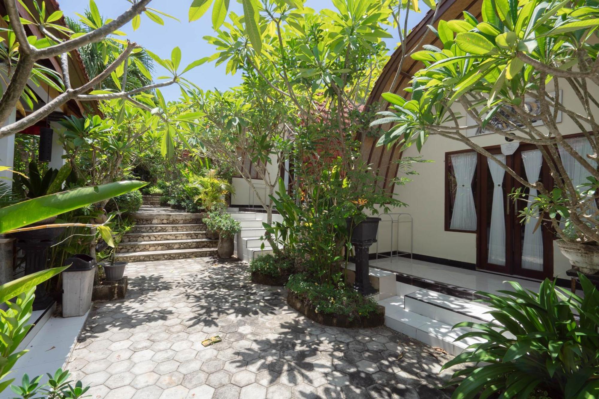 Ratu Cottage By Ourstory Travels Batununggul 外观 照片